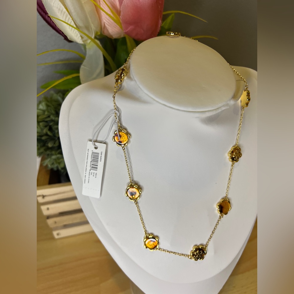Tory Burch Tortoiseshell Logo Necklace - Picture 3 of 5